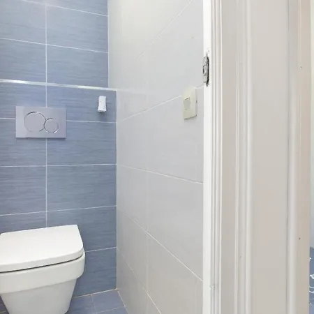 Apartment 1 Llum01 -